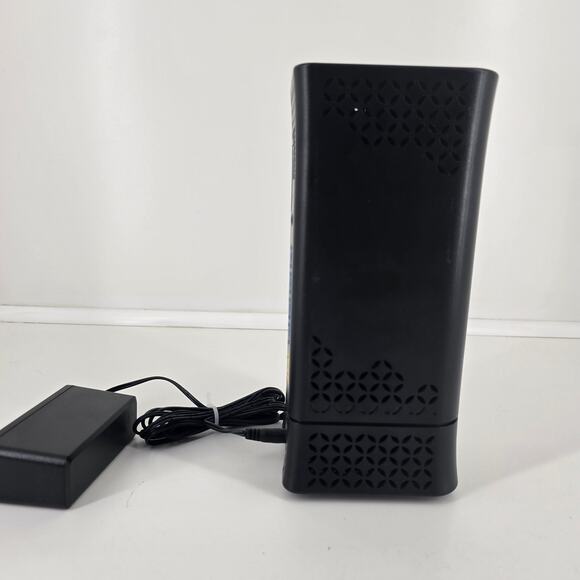 Spectrum WiFi Router / Gateway (Serial CS1901609007775) — Powers On - Picture 2 of 6